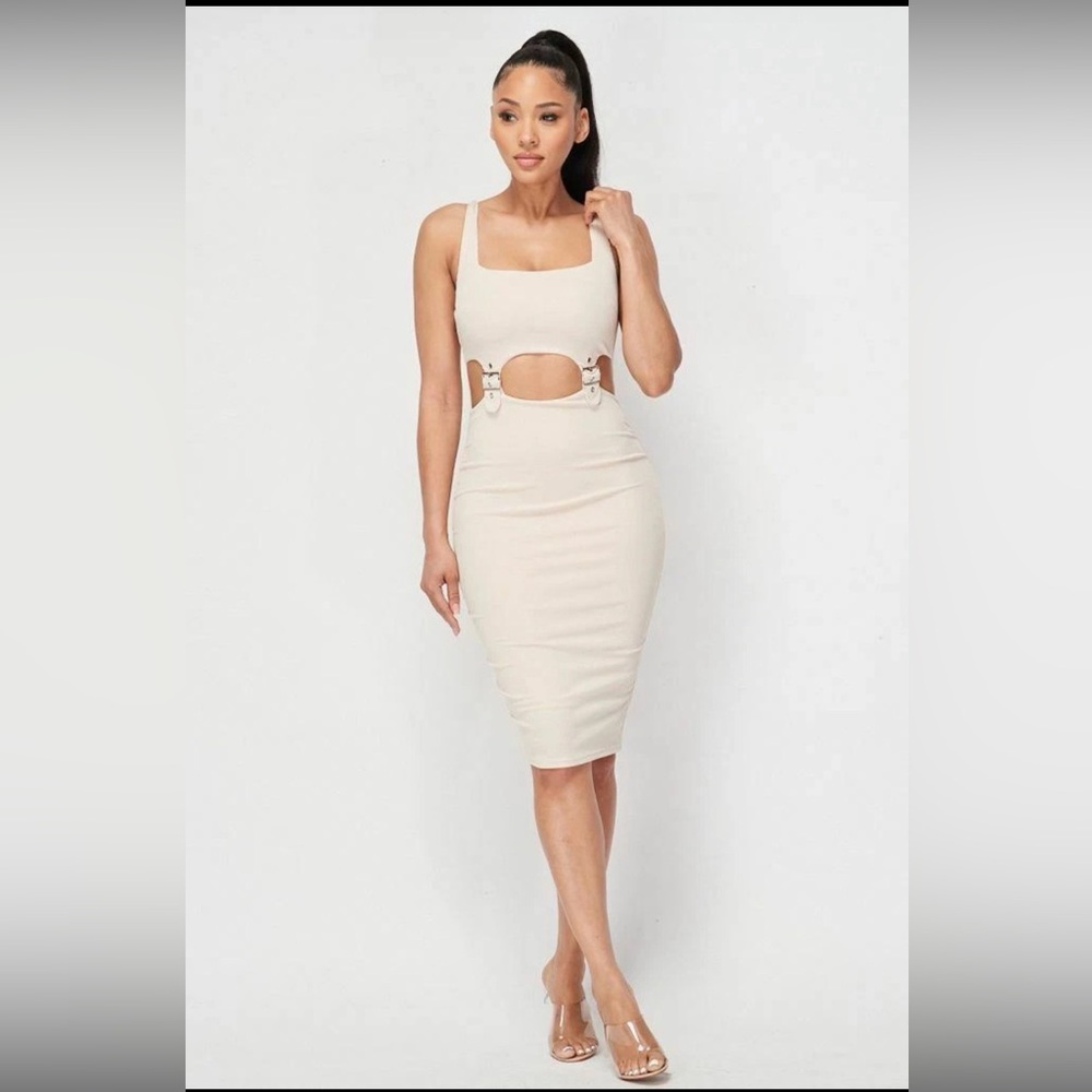 Privy Cut-out Buckle Detail Bodycon Dress